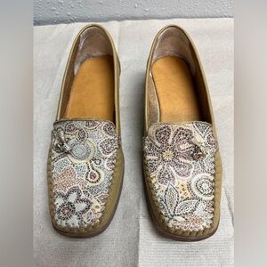 (16) Colombian moccasin brown shoes